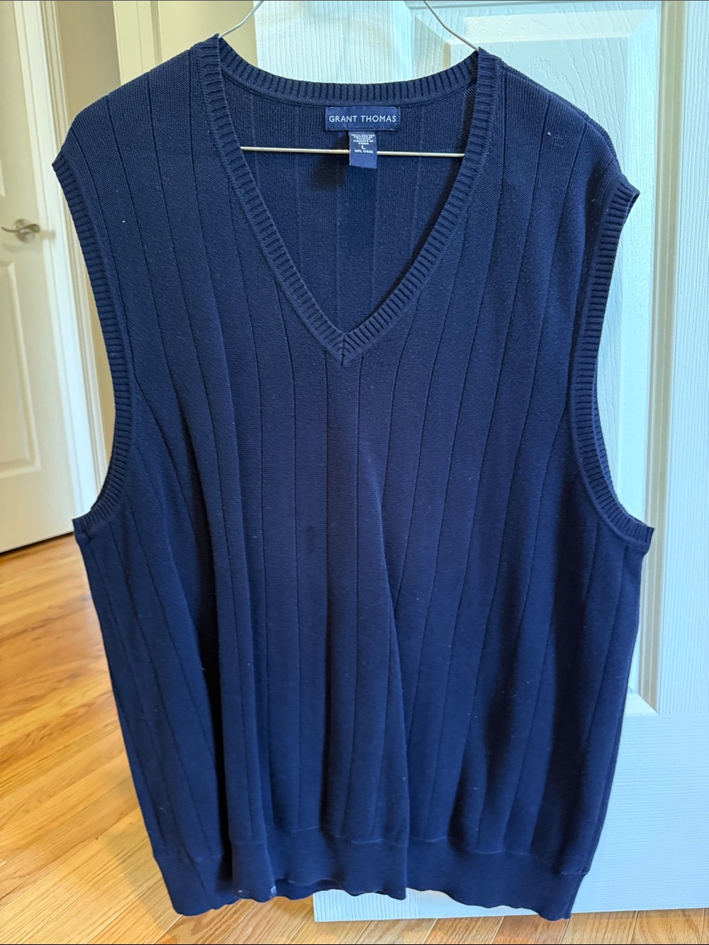 Grant Thomas Men's Navy V-Neck Ribbed Sweater Vest
